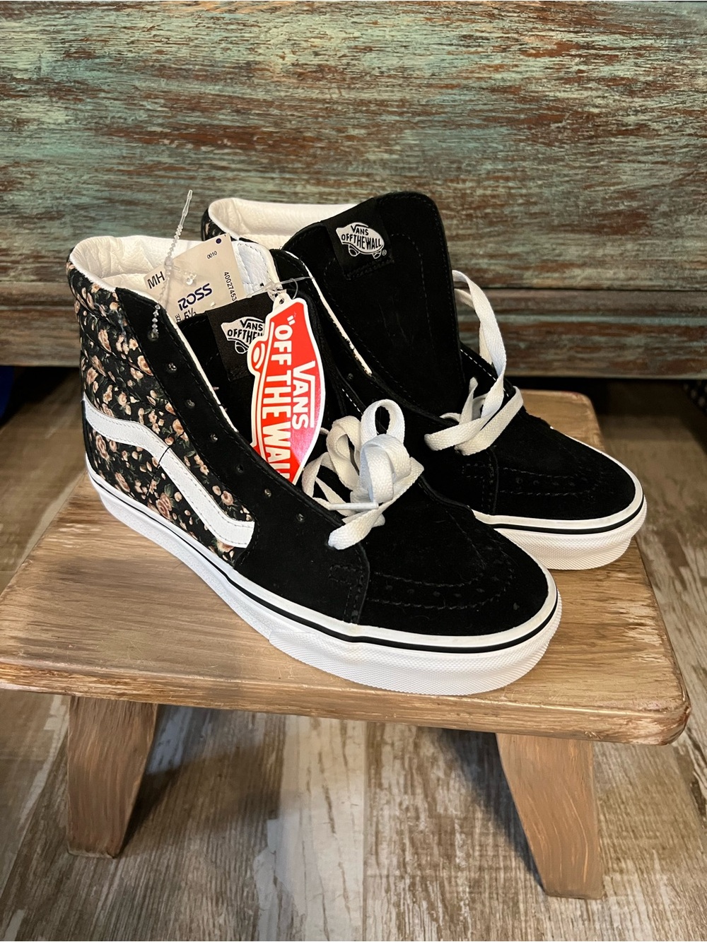 Vans Black Floral High-Top Sneakers - Picture 3 of 7